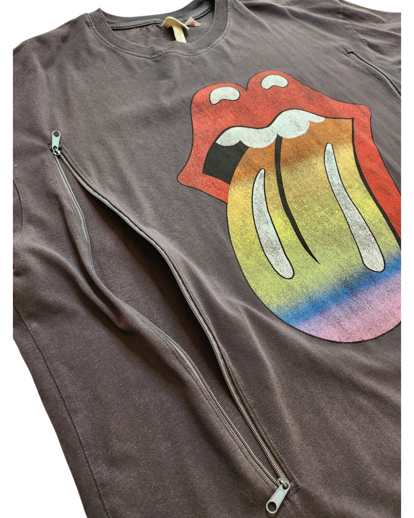 Upcycled Breastfeeding (Nursing) & Pumping Rolling Stones t-shirt XL