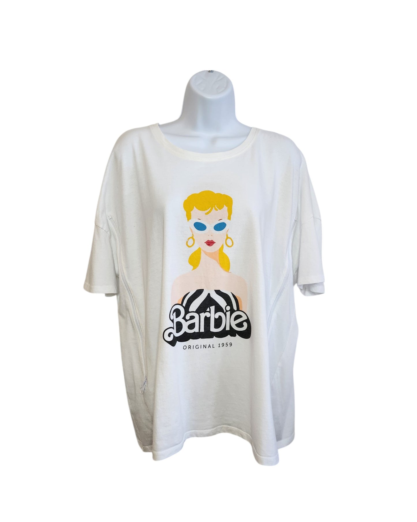 Upcycled Breastfeeding (Nursing) & Pumping Barbie t-shirt XXL