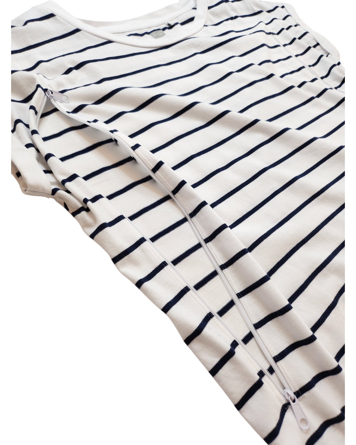 The touched out mama Upcycled Breastfeeding & Pumping Stripe T-shirt, UK12, features a white and navy design with a diagonal zipper from shoulder to underarm. This eco-friendly choice combines ease and style, ideal for nursing and pumping.