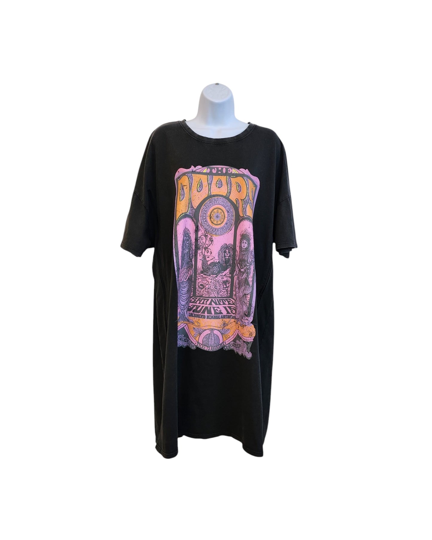 Primark Upcycled Breastfeeding & Pumping The Doors Band t-shirt dress (L, UK14/16) features a black oversized design with colorful psychedelic graphics—a unique vintage-style statement piece.