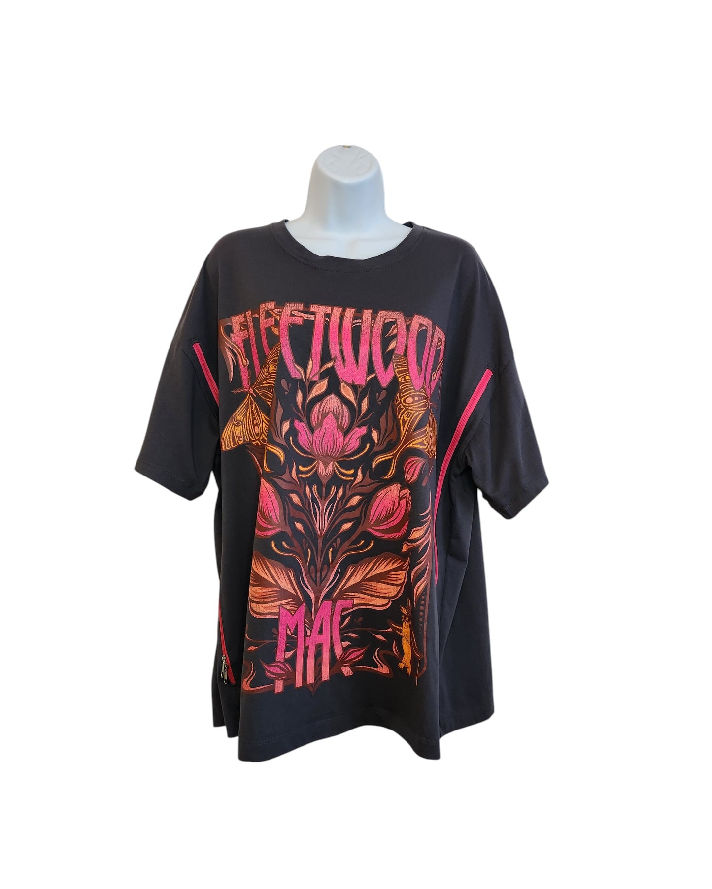 A Primark upcycled dark grey floral Fleetwood Mac T-shirt (L, UK14/16) for breastfeeding and pumping—features vibrant florals and bold band lettering, making it a standout preloved find for music-loving mums.