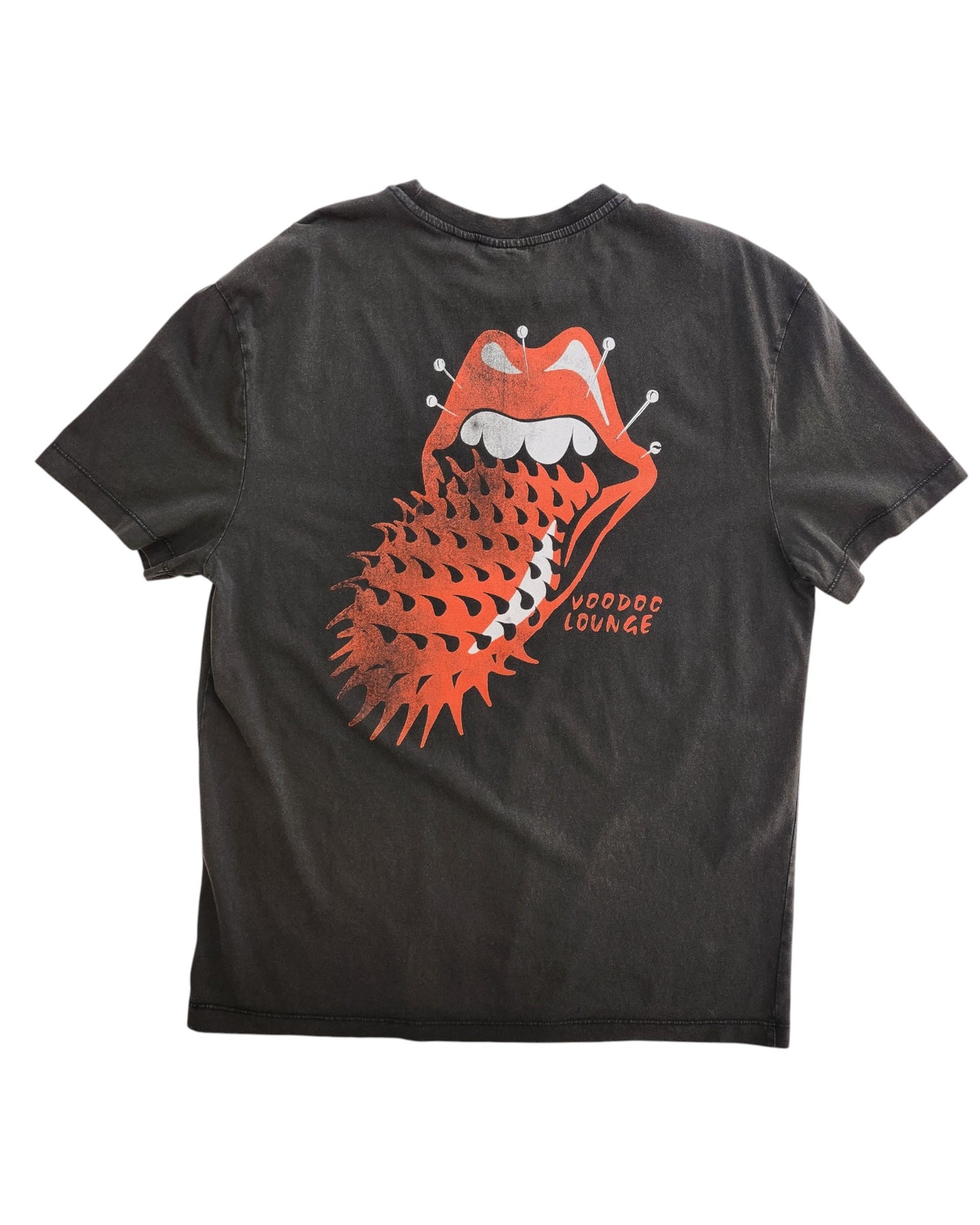 Upcycled black Primark Rolling Stones Voodoo Lounge M t-shirt for breastfeeding & pumping, features red lips graphic with spiky object on front and Voodoo Lounge print on back.