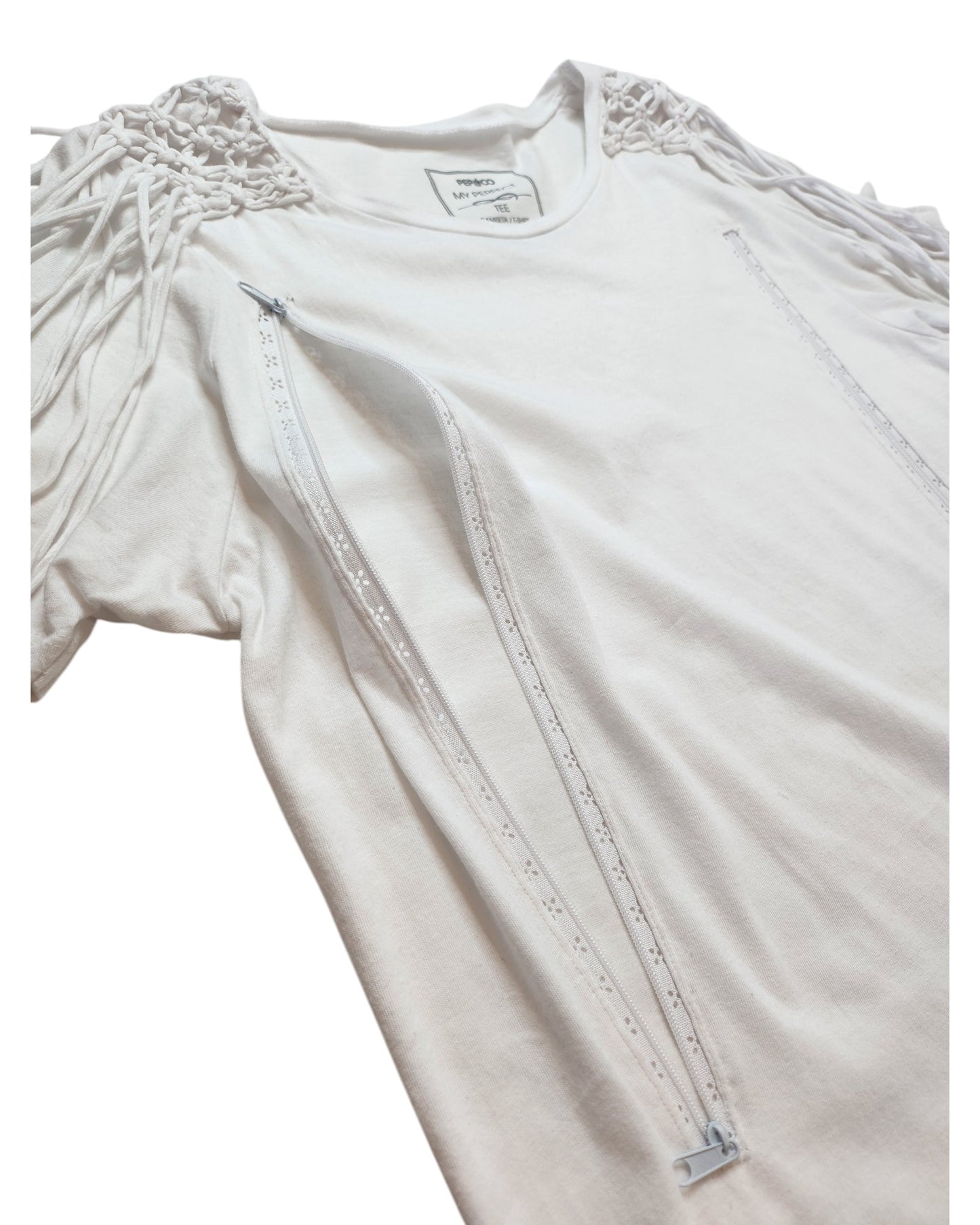 The Pep & Co Upcycled Breastfeeding (Nursing) & Pumping Plain White Shoulder Fringing t-shirt UK12 is an eco-friendly white short-sleeve tee with shoulder fringing and two vertical silver zippers on the front.