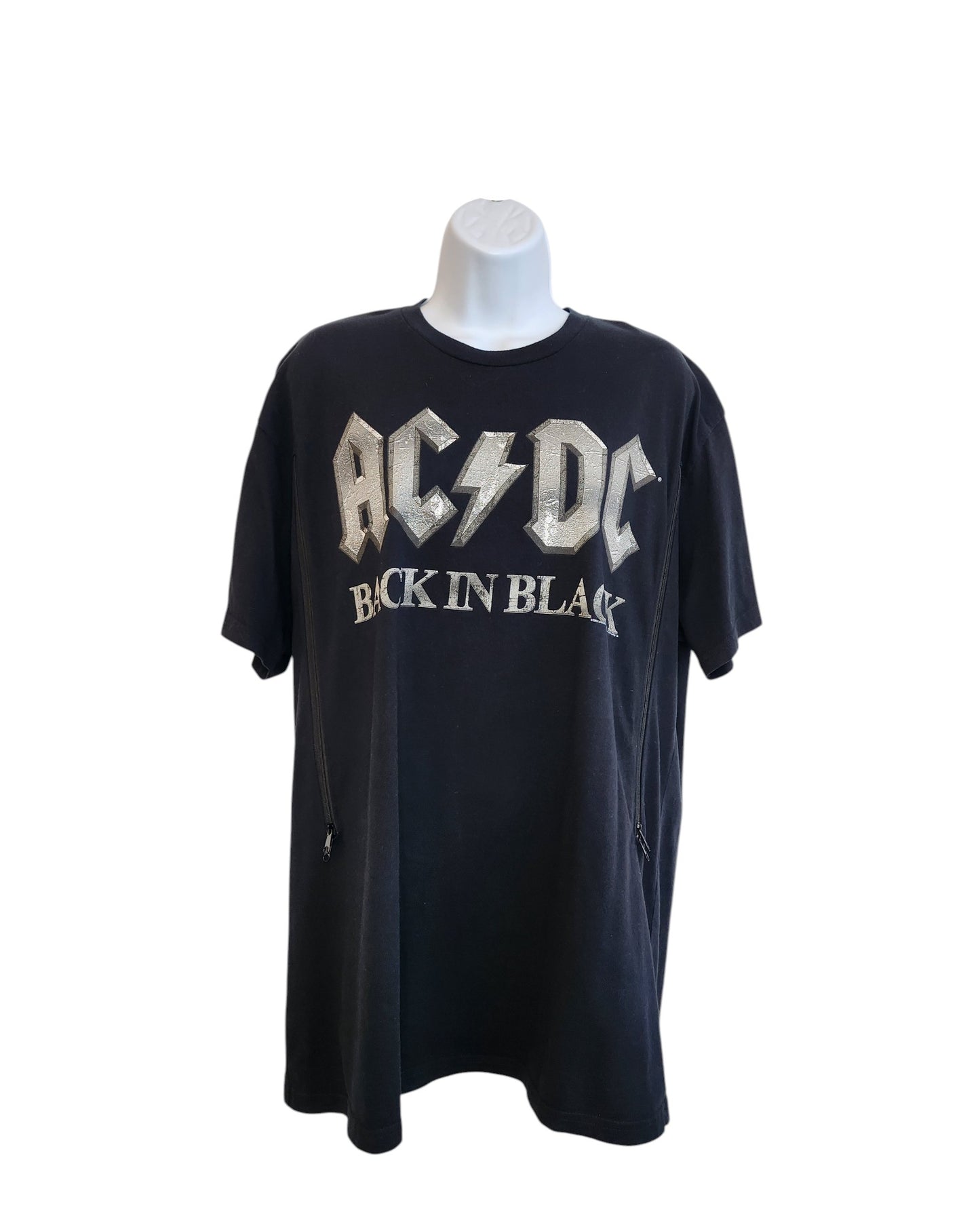 The Upcycled AC/DC Back in Black Band T-shirt XL, designed for breastfeeding and pumping, features bold silver lettering and is crafted sustainably for an eco-friendly style statement.