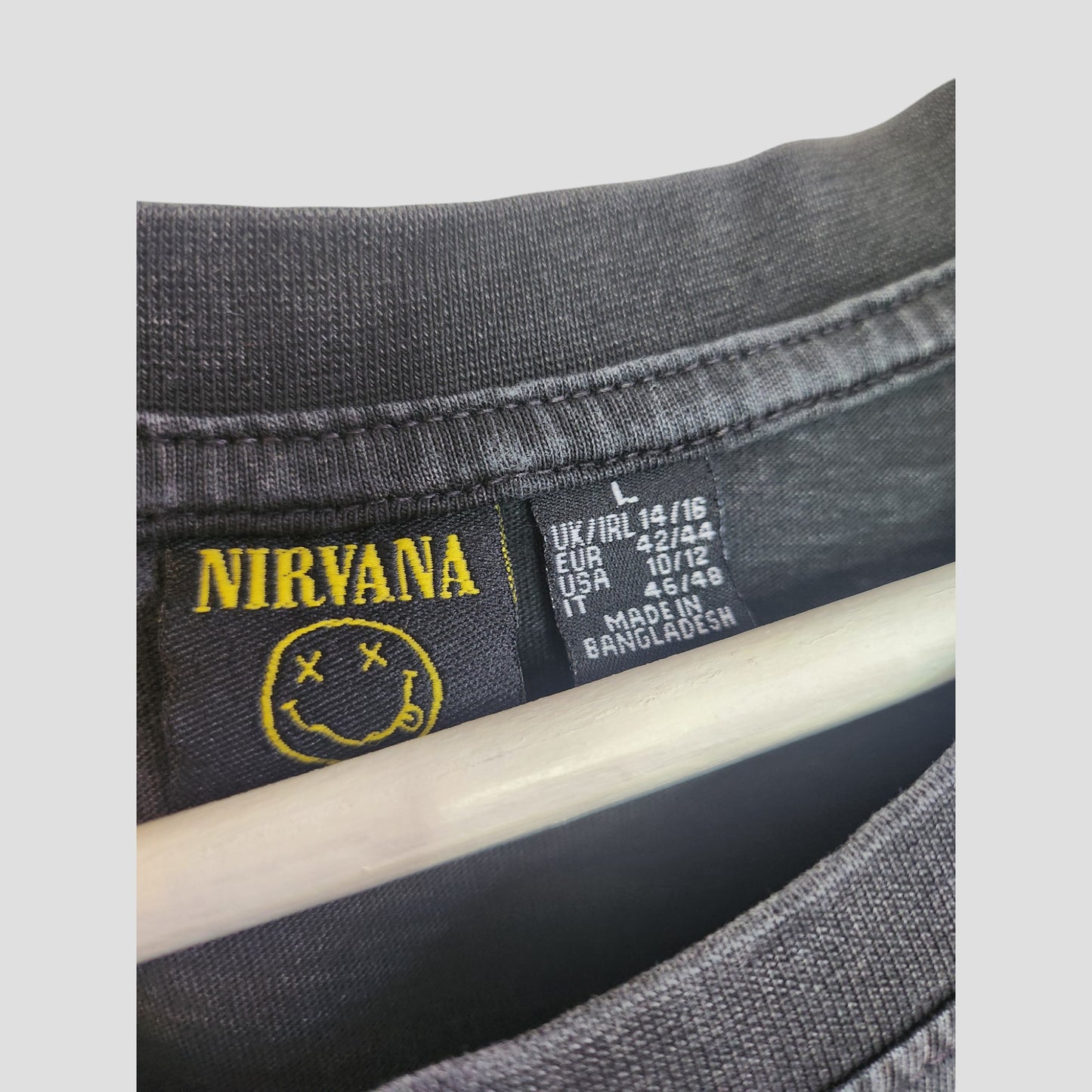 Upcycled Breastfeeding (Nursing) & Pumping Floral Nirvana Band t-shirt L (UK14/16) (100274)