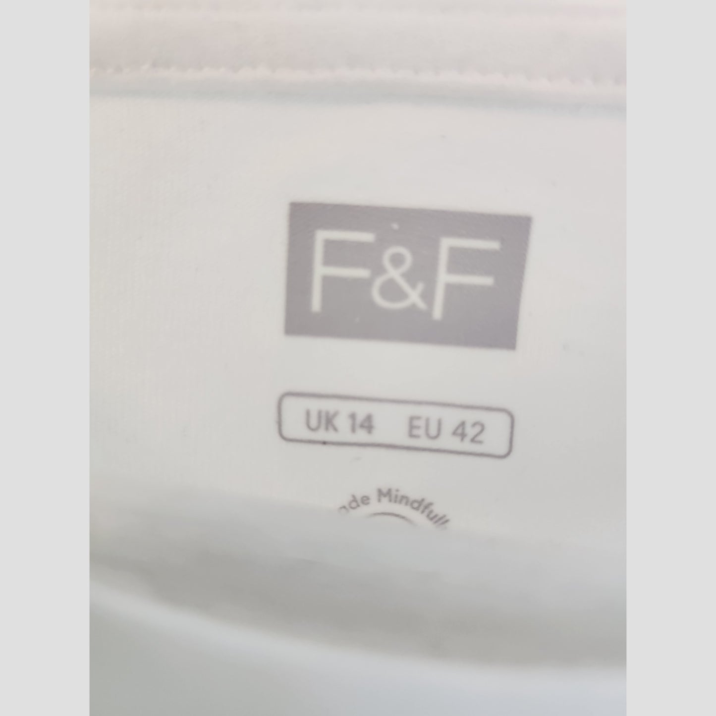 Upcycled Breastfeeding (Nursing) & Pumping Plain White Puff Sleeve t-shirt UK14 (100158)