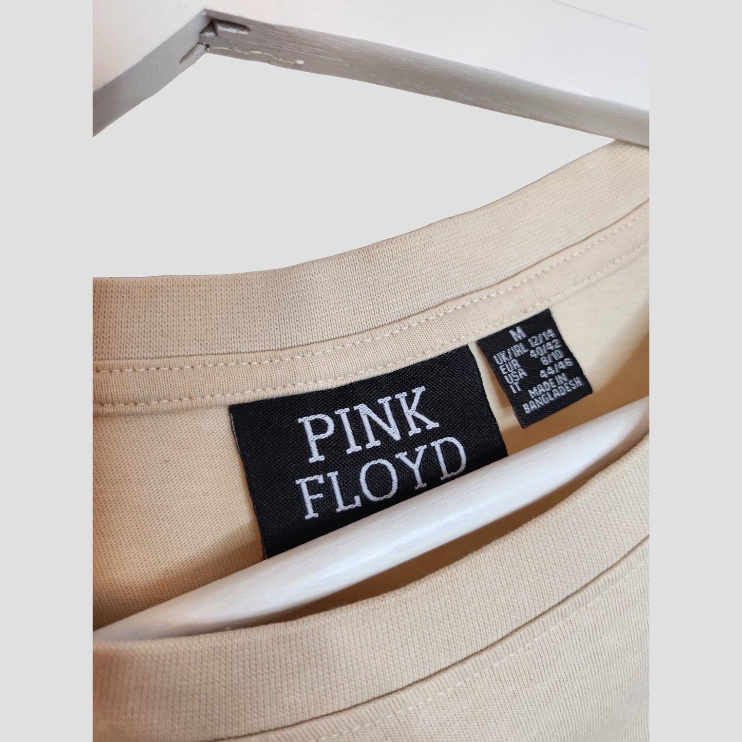 Upcycled Breastfeeding (Nursing) & Pumping Cream Pink Floyd t-shirt M (UK12/14) (100164)