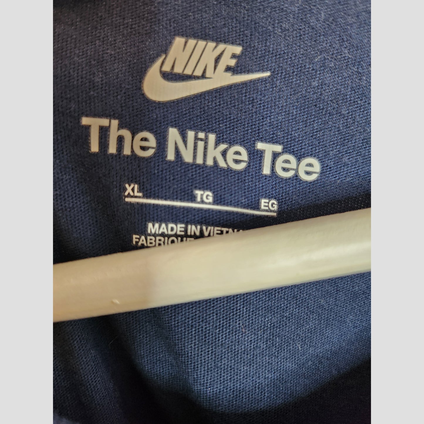 Upcycled Breastfeeding (Nursing) & Pumping Navy/White Nike Tick t-shirt XL (100287)
