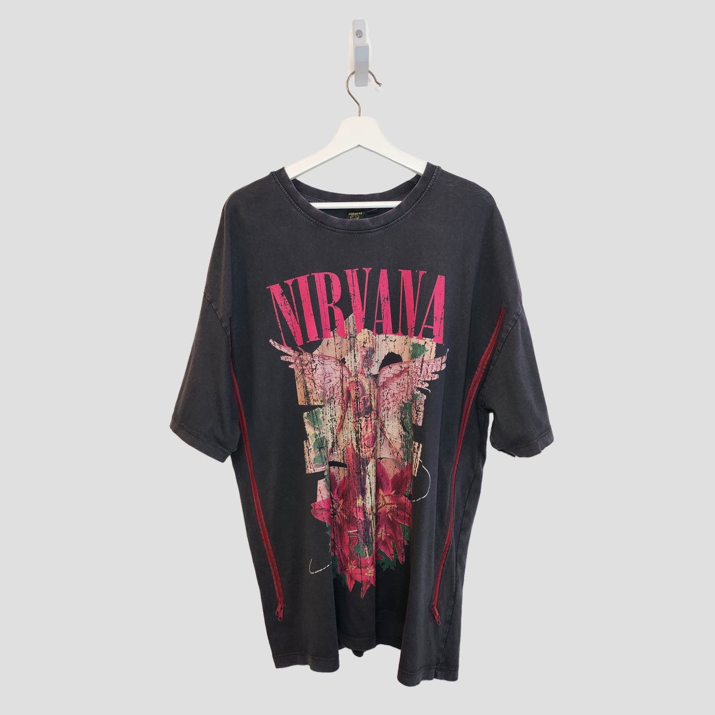 Upcycled Breastfeeding (Nursing) & Pumping Nirvana Floral t-shirt L (UK14/16) (100020)