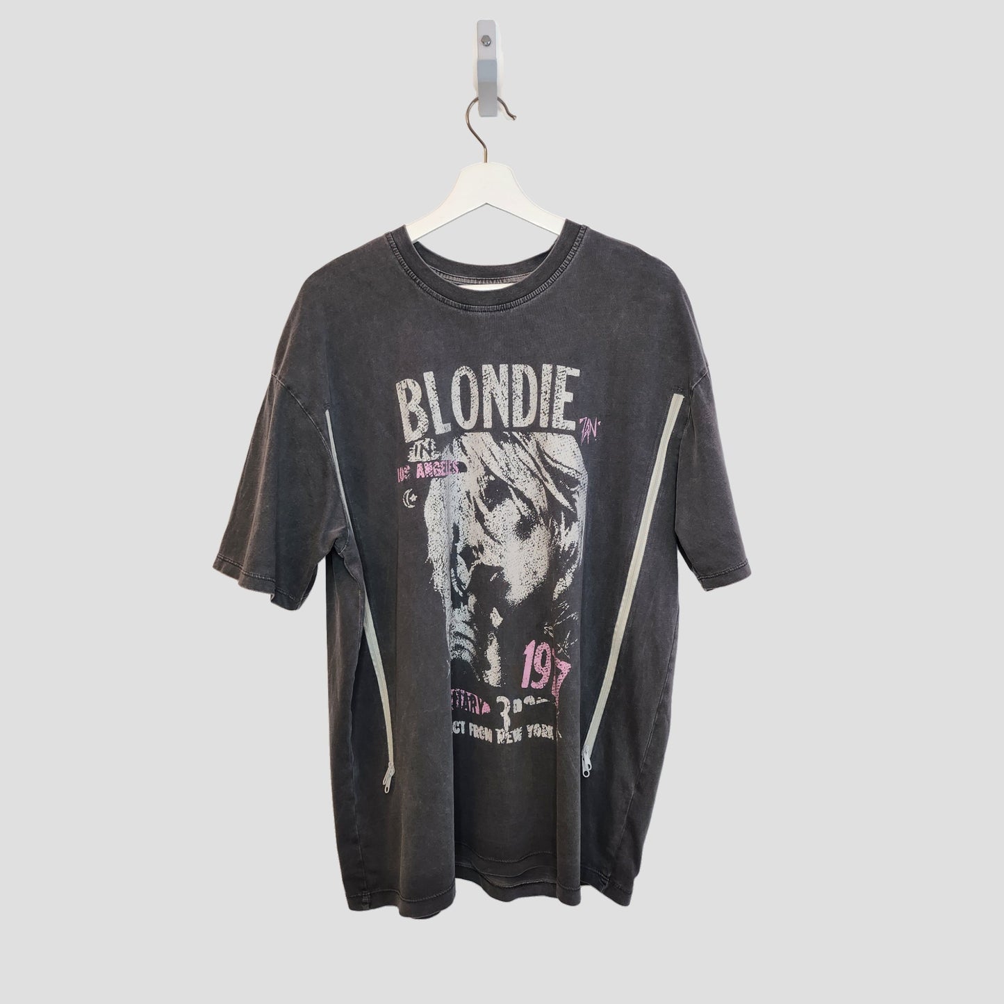 Upcycled Breastfeeding (Nursing) & Pumping Grey Blondie t-shirt UK14 (100288)