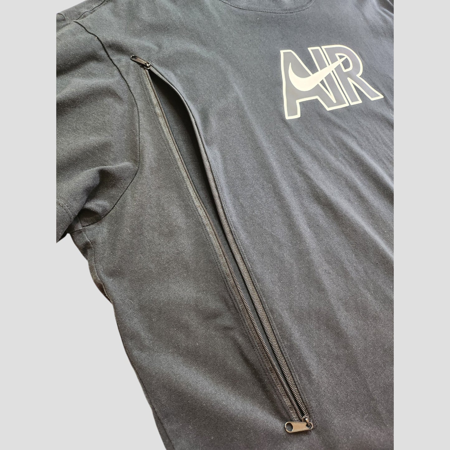 Upcycled Breastfeeding (Nursing) & Pumping Black Nike AIR t-shirt XL (100285)