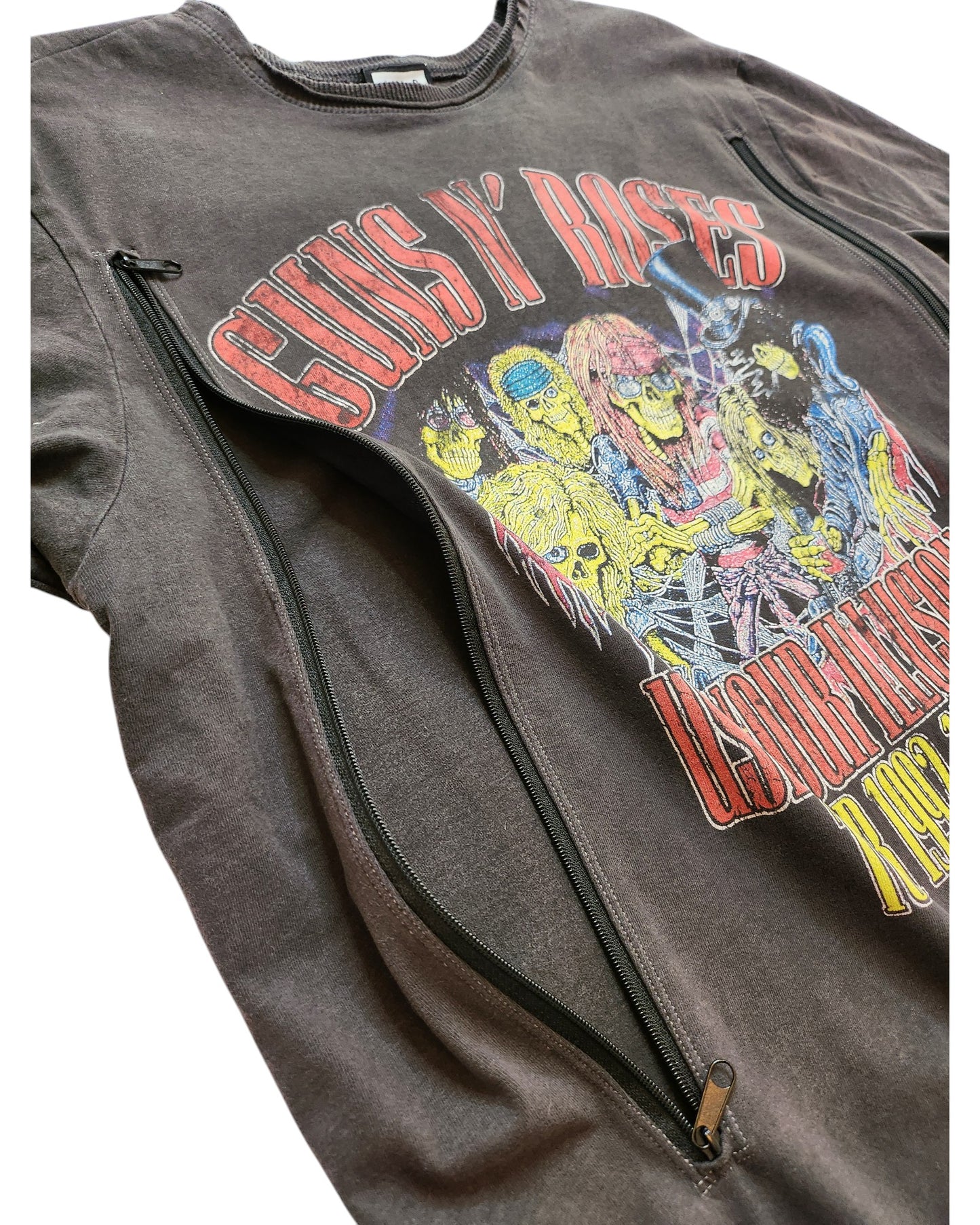 Upcycled Breastfeeding (Nursing) & Pumping Guns N' Roses t-shirt S