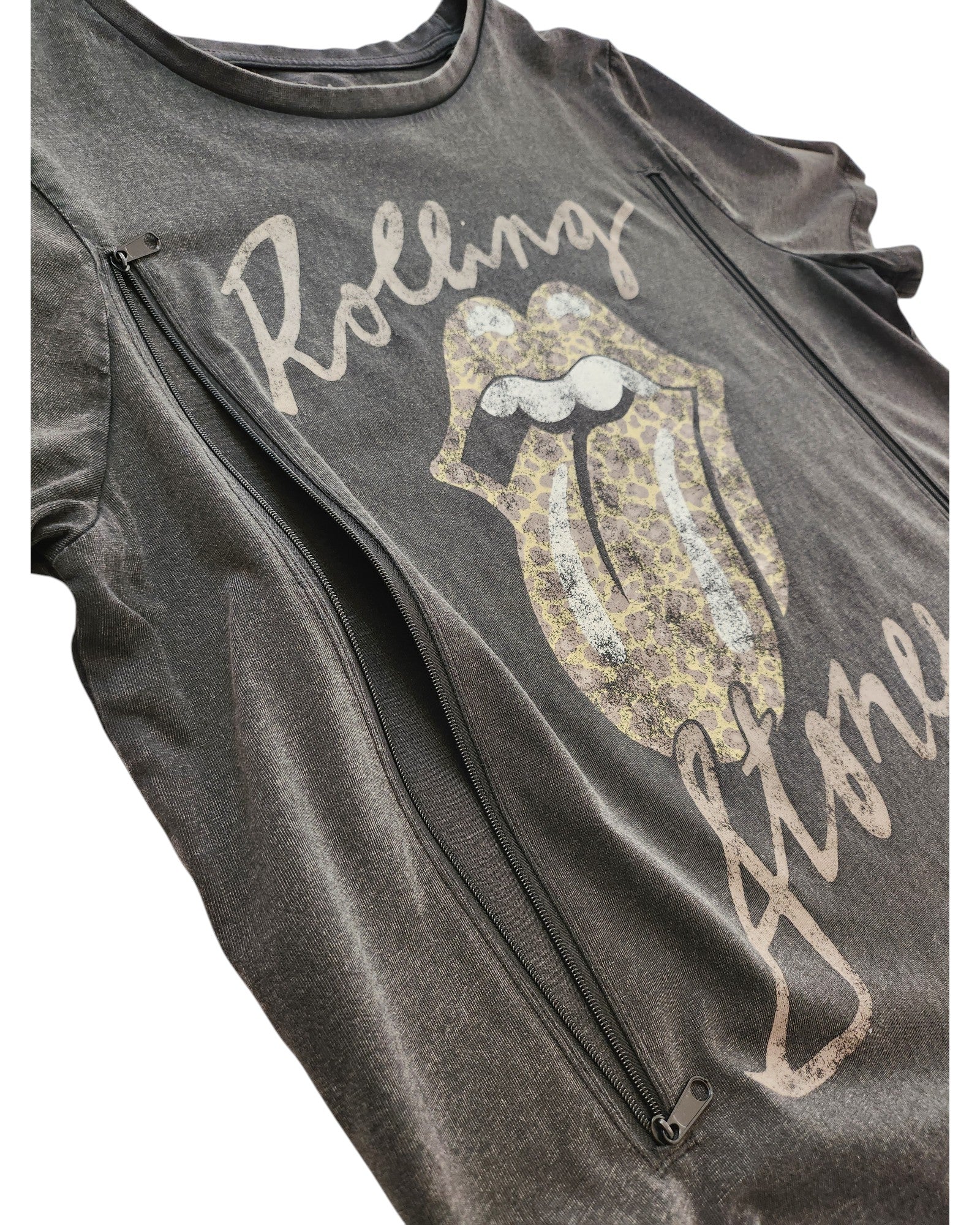 The Tu Upcycled Breastfeeding & Pumping Grey/Brown The Rolling Stones t-shirt (UK14) features iconic text and tongue logo, plus two front diagonal zippers—rock n roll style meets nursing convenience.