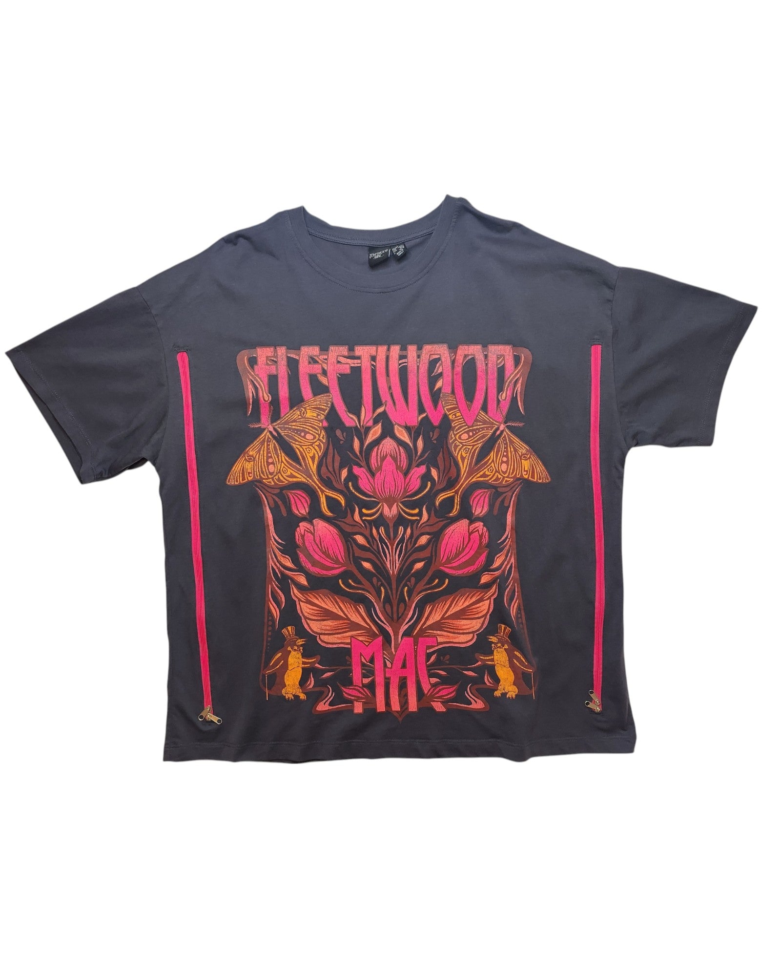 An upcycled grey Primark Fleetwood Mac nursing & pumping band t-shirt (UK14/16) with bold floral graphics—ideal for fans seeking unique preloved clothing.