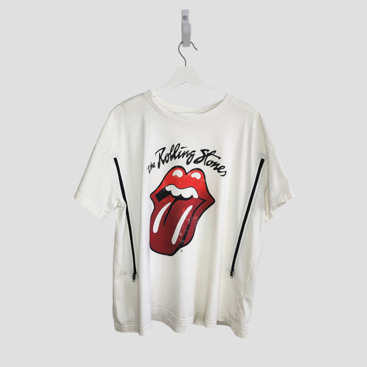 Upcycled Breastfeeding (Nursing) & Pumping Cream The Rolling Stones Band t-shirt L
