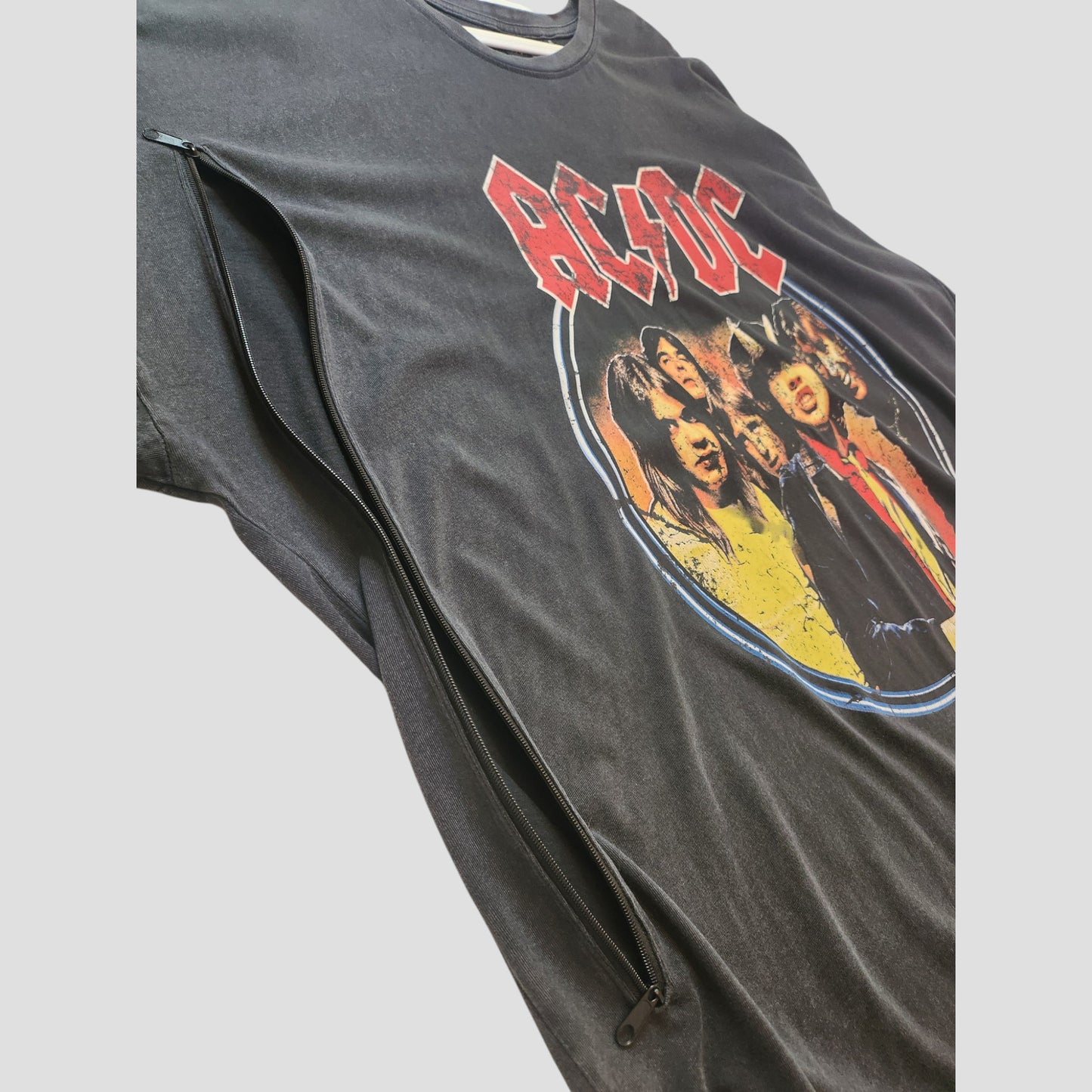 Upcycled Breastfeeding (Nursing) & Pumping AC/DC Faces Band t-shirt dress XL (UK18/20)
