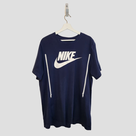 Upcycled Breastfeeding (Nursing) & Pumping Navy/White Nike Tick t-shirt XL (100287)