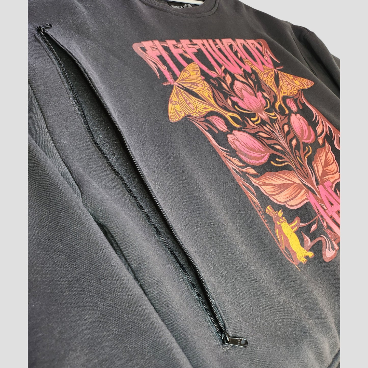 Upcycled Breastfeeding (Nursing) & Pumping Dark Grey Fleetwood Mac Floral Band Sweatshirt M (UK12/14) (100021)