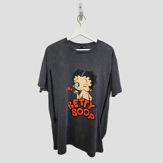 Upcycled Breastfeeding (Nursing) & Pumping Betty Boop t-shirt UK14 (100047)