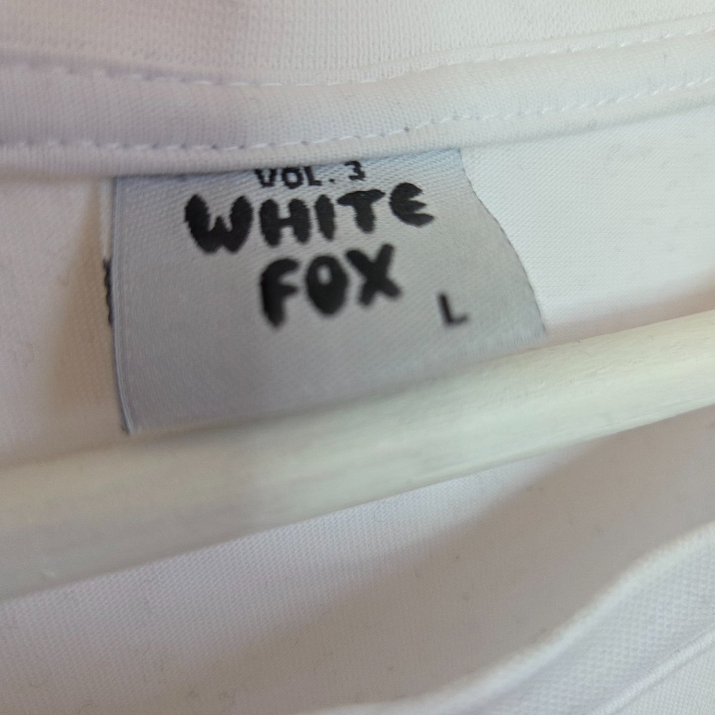 Upcycled Breastfeeding (Nursing) & Pumping White/Pink White Fox t-shirt L (100402)