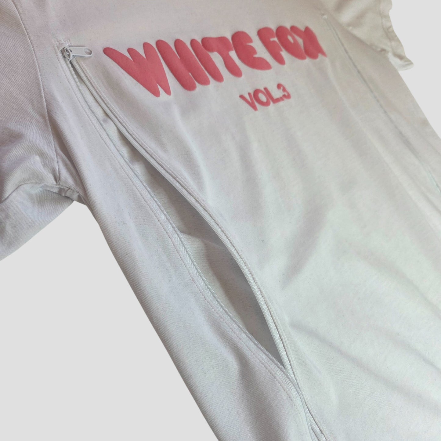 Upcycled Breastfeeding (Nursing) & Pumping White/Pink White Fox t-shirt L (100402)