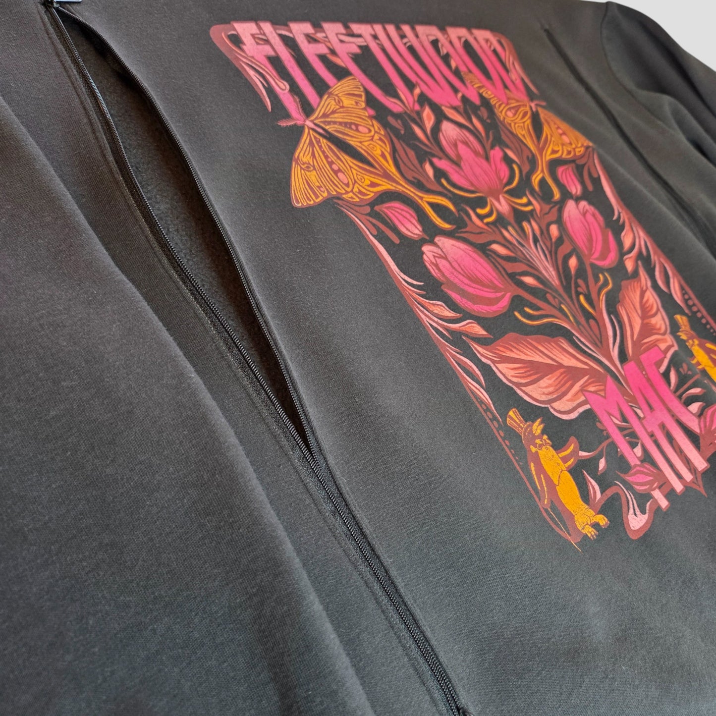 Upcycled Breastfeeding (Nursing) & Pumping Dark Grey Fleetwood Mac Floral Band Sweatshirt M (UK12/14) (100076)