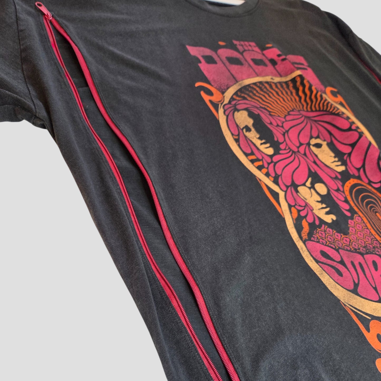 Primark upcycled black/burgundy The Doors band t-shirt (XL UK18/20) with psychedelic faces, text graphic, and diagonal red zipper—eco-friendly breastfeeding & pumping top.