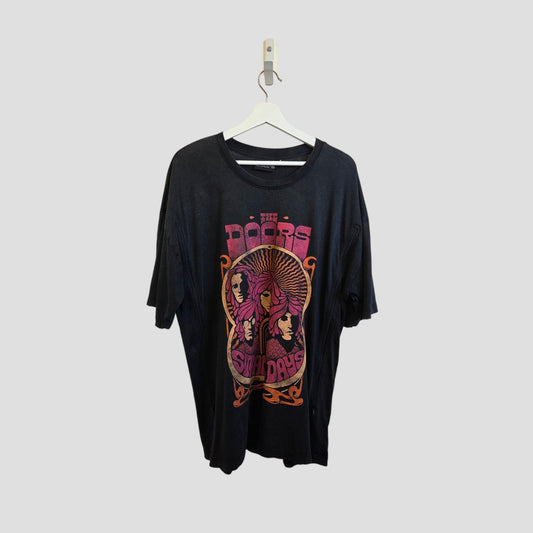 An upcycled Primark grey and pink The Doors band t-shirt (M, UK12/14) for breastfeeding and pumping moms—perfect for music lovers seeking stylish nursingwear.