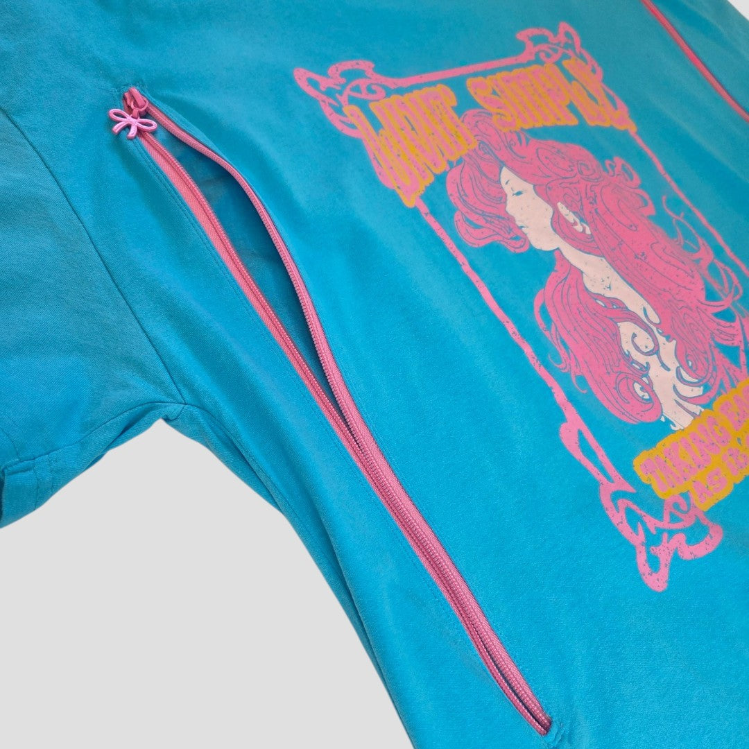 Primark Upcycled Breastfeeding & Pumping Turquoise/Pink Girl Bow t-shirt (M, UK12/14): features an art nouveau-style woman graphic and diagonal pink zippers for nursing moms.