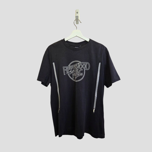 Upcycled Breastfeeding (Nursing) & Pumping Black/White Fleetwood Mac Band t-shirt L (100446)