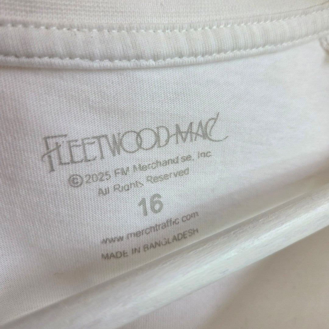 Close-up of a white collar with a printed label reading Upcycled Breastfeeding & Pumping Cream Floral Fleetwood Band t-shirt UK16 (100561) by Tu. Made from 100% cotton, it’s comfortable for everyday wear. Made in Bangladesh.