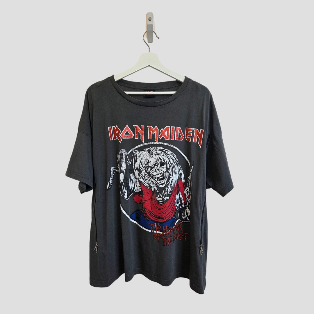 An upcycled grey Iron Maiden band T-shirt by George, specially designed as breastfeeding and pumping wear (UK22, 100618), offers music-loving moms comfort and edge with its practical yet stylish design.
