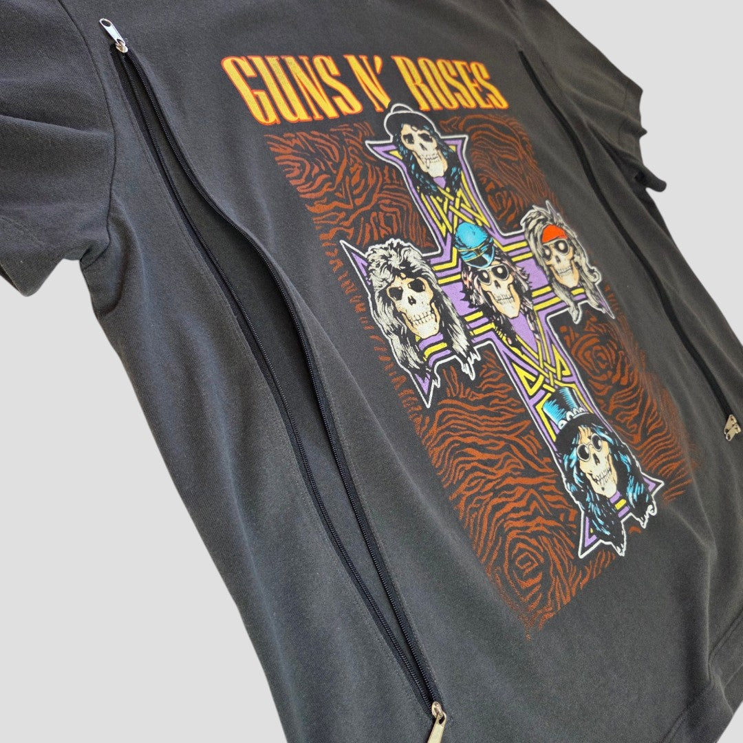 Grey Upcycled Breastfeeding (Nursing) & Pumping Guns n Roses Cross Band t-shirt XL (100619) by Primark, featuring a cross graphic and vertical side zippers for breastfeeding access.